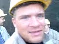 Bergmann der nicht Untertage f�hrt Gelb Helm