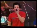 Simple Plan - Addicted (Live)