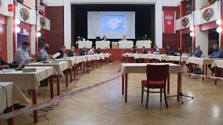 16. Zastupitelstvo prodchnuté pohodou a srdečností