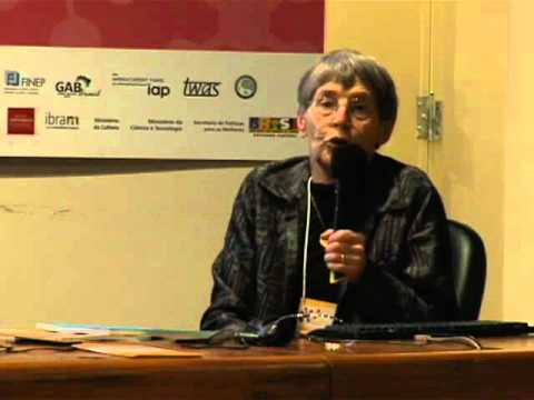 Attracting Girls and Advancing Women in Science and Technology: Anneke Levelt (USA) part 1
