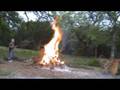 videos de Burning some Brush