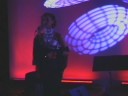 Marla Amastor canta \"Recusa\"