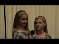 Fetele-Leah-Larisa-f