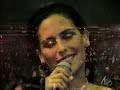 Nayeli alucinando que es una cantante famosa.Televisa 2001.