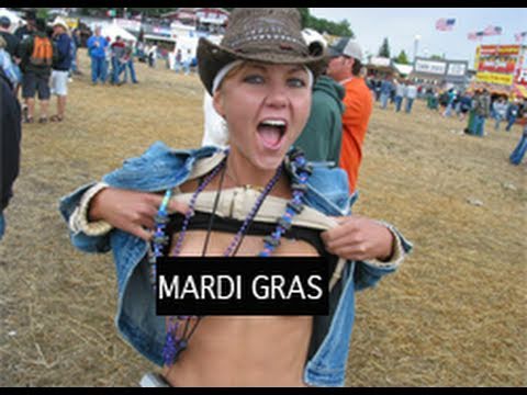 mardi gras parade - FaceBook - http://www.facebook.com/TheTimTracker Twitter - http://www.twitter.com/thetimtracker http://www.twitter.com/thejenntracker Daily Booth - http://ww...
