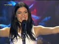 Geno canta "lalala" de Massiel en OT.