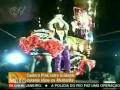 Pink leva um baita tombo em show.