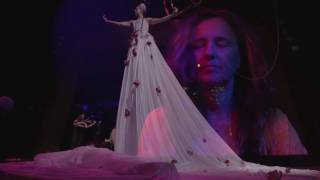 Frida Premiere Show