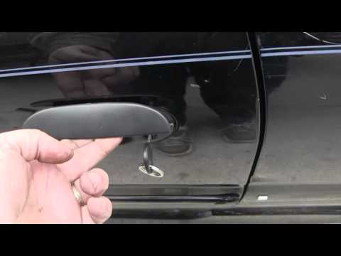 how to replace a car door handle(2/2) hyundai accent