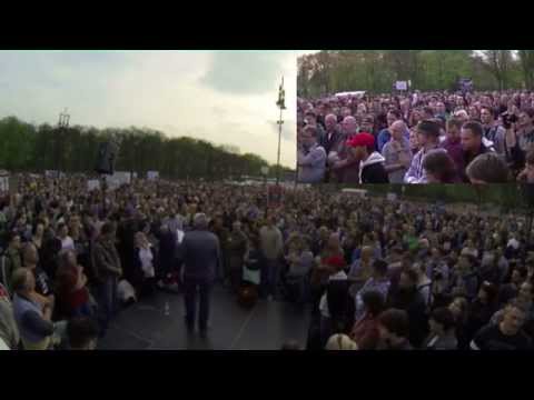 Berlin 2014: Montagsdemo 07.04.2014 Brandenburger Tor ...