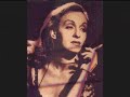 un bolero escrito por manuel jim�nez e interpretado por chelo silva. como siempre, presento fotograf�as de grandes mujeres del cine mexicano de la �poca de oro, como andrea palma, leticia palma, manolita arreola y, por supuesto, de chelo silva y las indispensables im�genes de pulquer�a y de la muy mexicana calavera catrina en sus diferentes facetas.