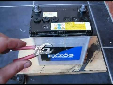 how to charge a car battery with a car battery