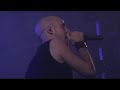 en este video en directo, desde alcobendas (madrid) la banda nos ofrece una ins�lita versi�n; se trata de la canci�n 