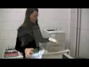 Effettiva protezione dalle micro polveri delle stampanti laser.Essendo il toner una polvere fine, se disperso rimane sospeso a lungo in aria e può comportare rischi per la salute, come per altri tipi di polvere.Può avere un effetto irritante sulle vie respiratorie e causare problemi alle persone affette da asma e bronchite cronica. Il contenuto di carbone è comunque stato ridotto ad un livello tale da non essere considerato pericoloso. È opportuno evitare di disperdere il toner, per esempio manomettendo le cartucce o pulendo l'interno delle stampanti con getti di aria. Anche i normali aspirapolvere non devono essere impiegati, poiché la polvere di toner è così fine da attraversarne i filtri. I tecnici specializzati nella manutenzione dei fotocopiatori utilizzano aspiratori con speciali filtri, ed i rigeneratori lavorano le cartucce protetti da speciali cappe aspiranti. Recenti ricerche hanno confermato che le polveri toner contengono elementi cancerogeni, ed è pertanto essenziale che le operazioni di rigenerazione avvengano in ambienti dotati di apparecchiature di sicurezza. 