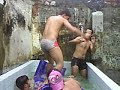 Carnaval Nep�lis - 2007 - Surfando na Piscina - Video 2