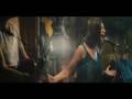 http://www.youtube.com/watch?v=CZZgBdxUAFs Primavera anticipada (Haciendo el video) Laura Pausini Ft. James Blunt.