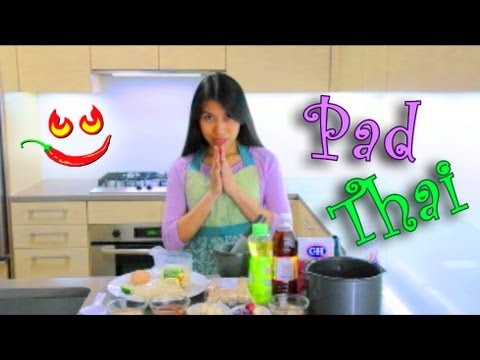 Pad Thai with shrimp