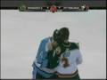 videos de Erik Reitz vs. Jordan Staal 11/18/08
