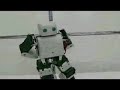 Meet \"Plen\" - the robot skating dude
