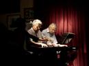 juan carlos zunini y sa�l cosentino interpretan tango a 4 manos en bien bohemio caf� cultural, buenos aires, argentina.