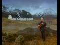 videos de 10. The Massacre Of Glencoe - Ronnie Browne (Of The Corries) - West Highland Way
