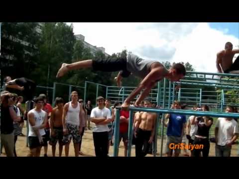planche - A compilation of videos Full Planche, is one of the movements that I like, and have great difficulty sometimes it look simple but it takes a lot of patience ...