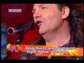 Miguel Mateos canta su rola Bien y entrevista