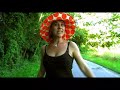 http://www.myspace.com/yowicht
http://virb.com/focusmatic
lip sync (playback) on the sixties french cover of nancy sinatra song 
