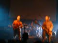 A persona non grata együttes rövid koncertfelvétele a 2004-es Szigetről.