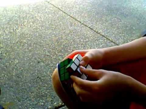 how to turn rubik's cube fast