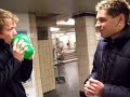 Die Schl�mpfe auf Helium