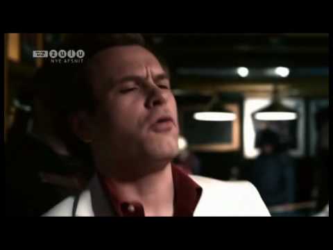 kristian - Kristian sniffer coke. ;)