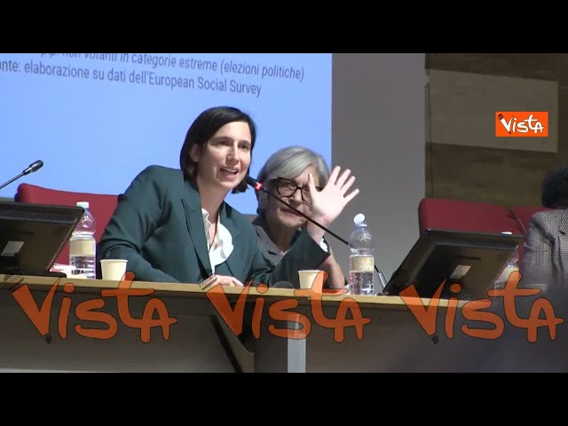 Schlein: "Il premierato concentra i poteri e schiaccia le prerogative del Parlamento"