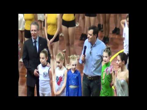 Parata finale; intervento del sindaco di Novara Andrea Ballaré; Bob Rattazzi spiega cos'è il baskin