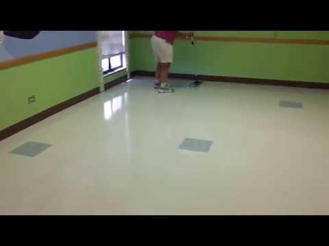 how to apply floor wax