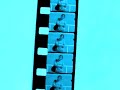 stare filmy i projektor znalezione na strychu.
kim s? ci ludzie?
muzyka krzysztof komeda