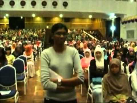 listen - Brave Miss Bawani VS Arrogant Sharifah Zohra Jabeen Support them: http://www.facebook.com/pages/We-Are-All-Bawani/410766805669630?fref=ts Listen..Listen..Lis...
