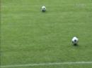 Van der Vaart vindt straatvoetbal eigenlijk leuker
