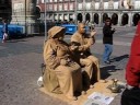 mu? a ?ena o?ivlé sochy v Madridu mu? a ?ena o?ivlé sochy v Madridu