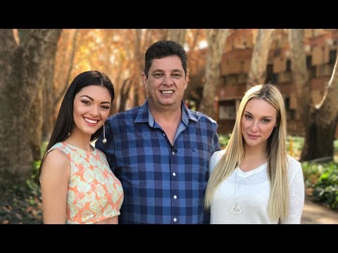 Miss SA Demi Leigh Nel Peters on Top Billing
