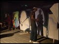 Nopti Albe Graffiti Nopti Albe Graffiti