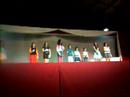 sofia con coro de lengua de se�as JIF