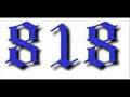 818
