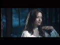 the first single of tobadream1 and originally a karo traditional song. the video was directed by teddy surya atmaja