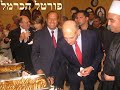 ראש הממשלה אהוד אולמרט בקבר יתרו ע