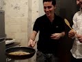 Cocinando Crepas! Ouch!!