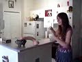 una se joaca cu pula in bucatarie FAZA TARE Manele-Gratis.net