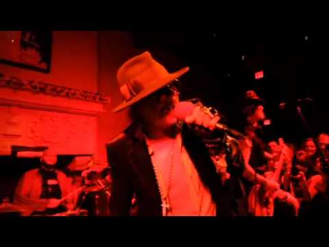 Guns N’ Roses – Whole Lotta Rosie “Rose Bar 2010”