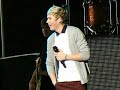 One Direction Answering Fan Tweets in Fairfax,Virginia 5/24/12