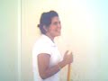 ale y sujey  ...barriendo???